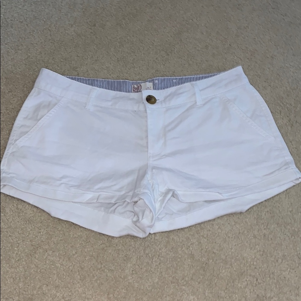 White twill shorts